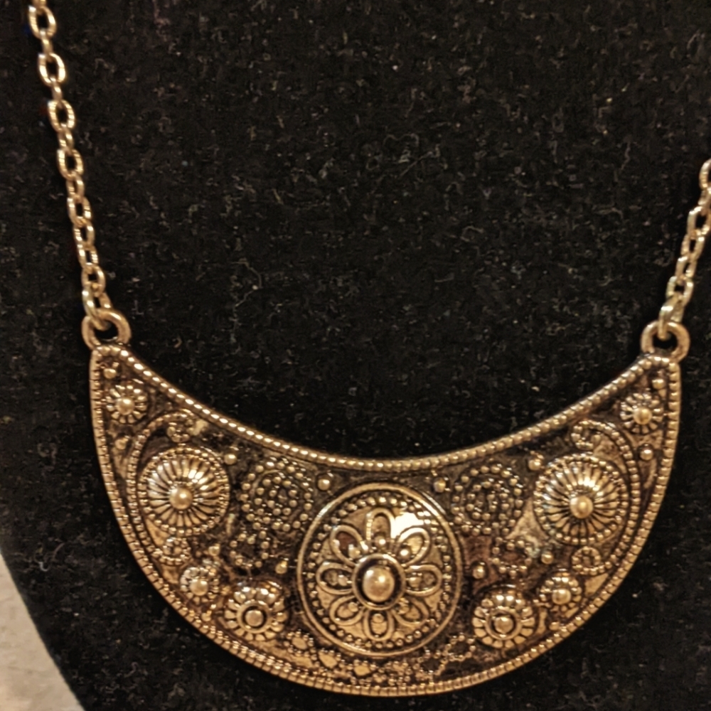 Ancient Egyptian Style Bronzed Necklace